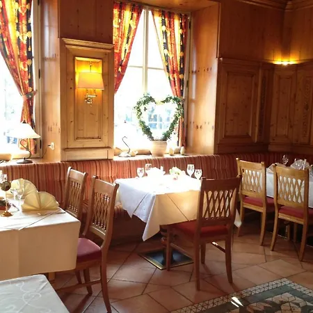Privat Riegele Hotel 3*